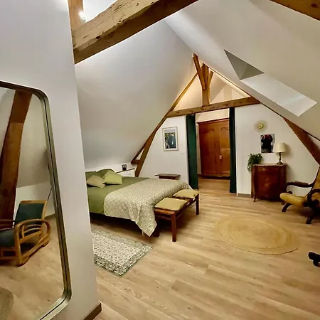 Clos Almahe Bed and Breakfast *