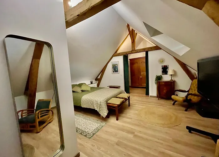 Clos Almahe Bed & Breakfast 3*